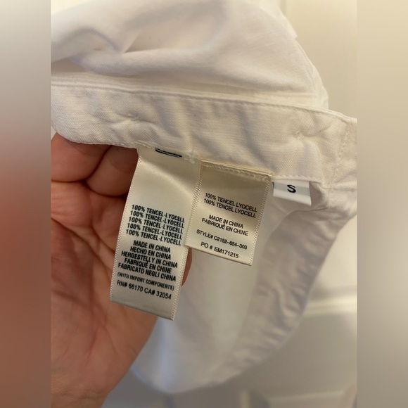 Anthropologie Cloth & Stone White Sleeveless Blouse with Buttons Size Small - Picture 5 of 7